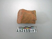 藏品(紅色粗砂陶支腳殘件)的圖片